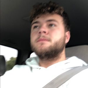 Meet your Posher, Derrick